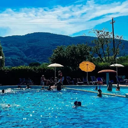 Grand Charme Voor 4 Personen Op River Village - Joycasa *